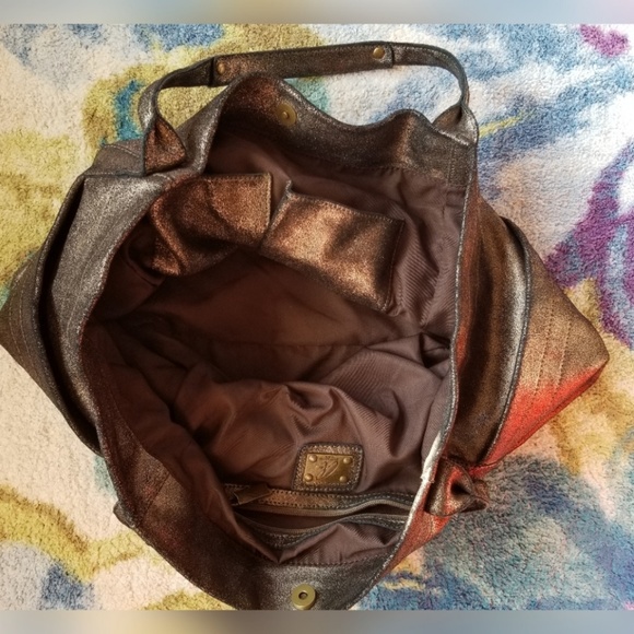 Anat Marin Metallic Gold Bronze Leather Handbag - Picture 4 of 6